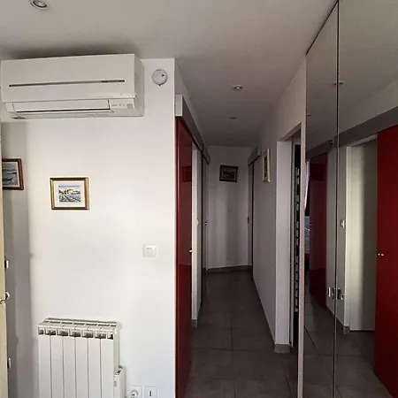Lumineux Avec Wifi, Climatisation Et Parking Proche Des Thermes - Fr-1-503-63